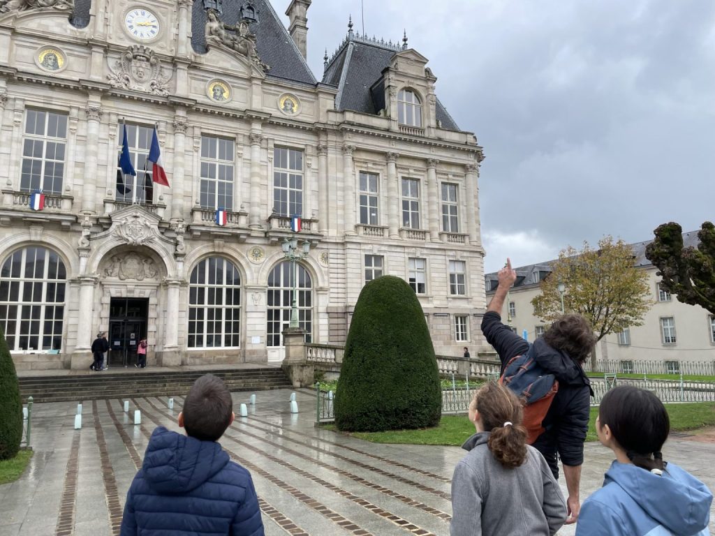 Office De Tourisme Des Enfants Destination Limoges Mona